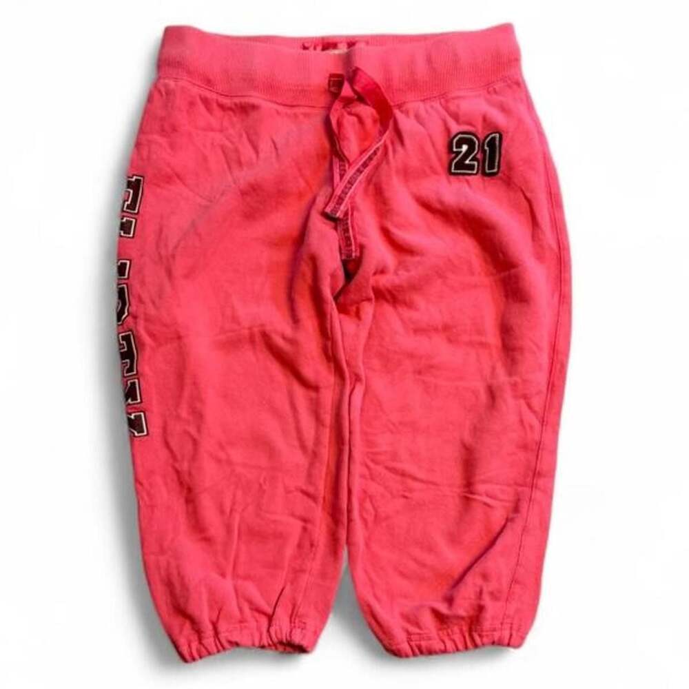 Arizona Jean Company Y2K Pink Flirty Capri Sweatpants